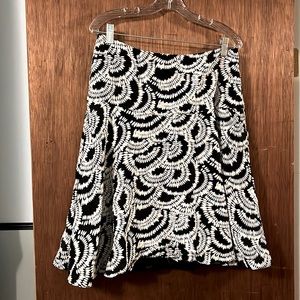 Black and white patterned skirt